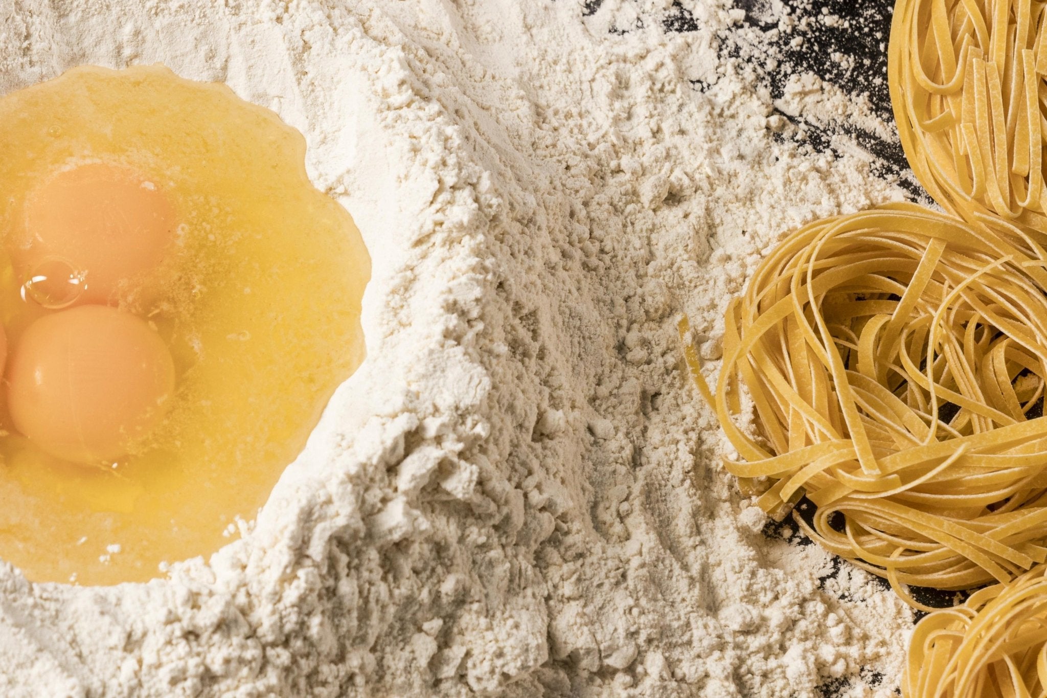 Fettuccine Basilico e Limone mit grünen Bohnen und Fetakäse - Genussbote