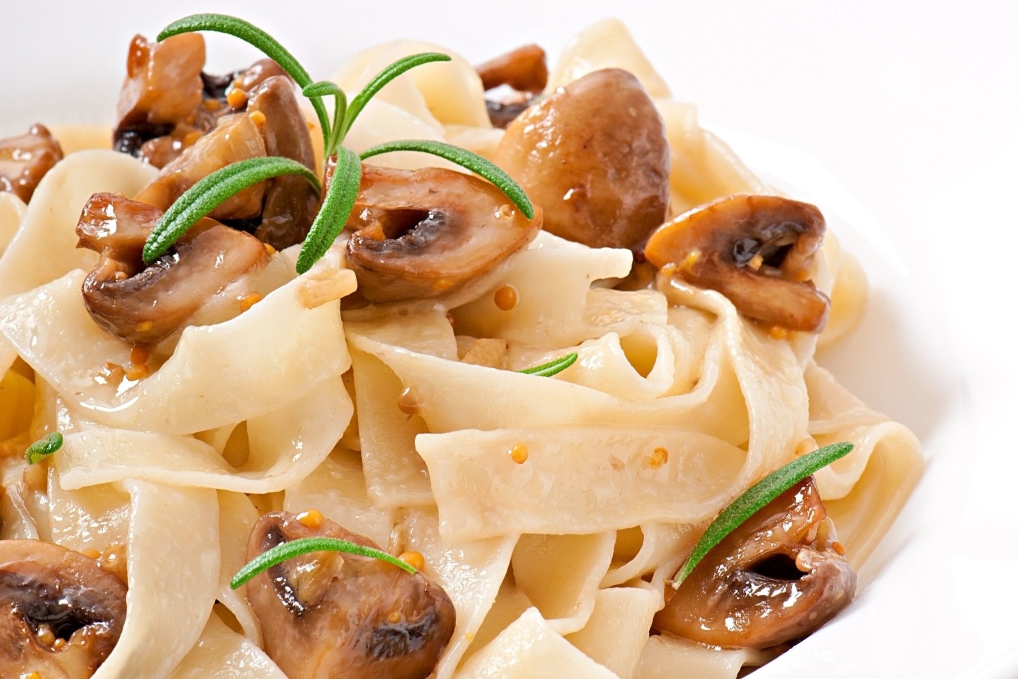 Tagliatelle al Tartufo – mit Beilagensalat - Genussbote