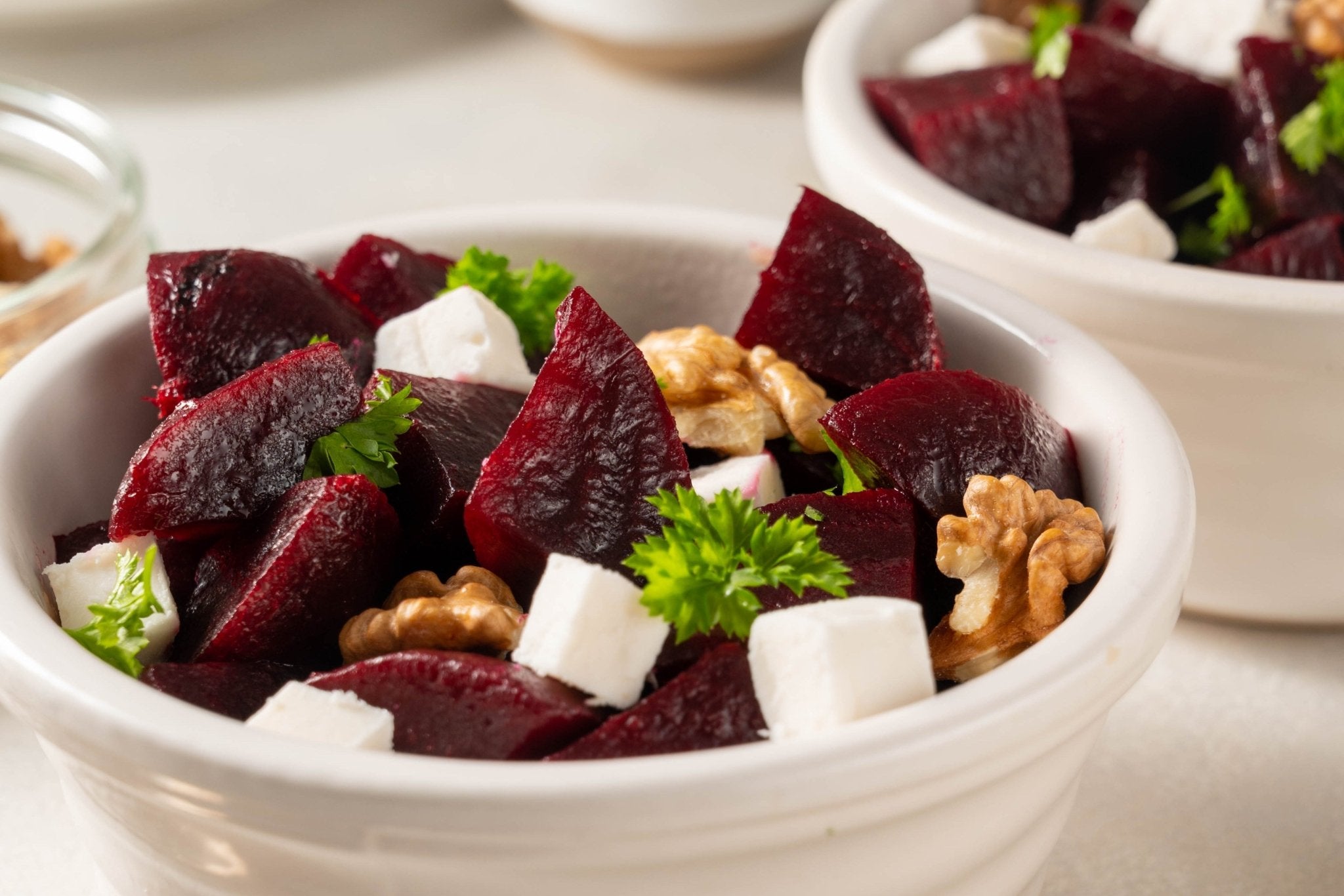 Winterlicher Rote-Bete-Salat mit Feta und Himbeer-Balsamico - Genussbote